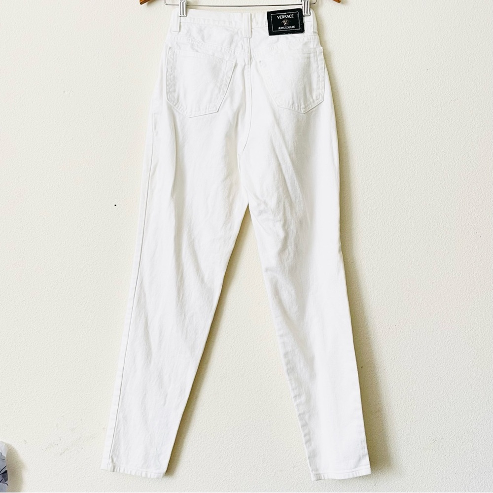 Vintage Versace SIZE 27 white high rise tapered leg jeans - Picture 6 of 10